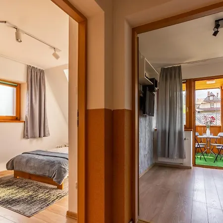 Apartmán Ela Cri *